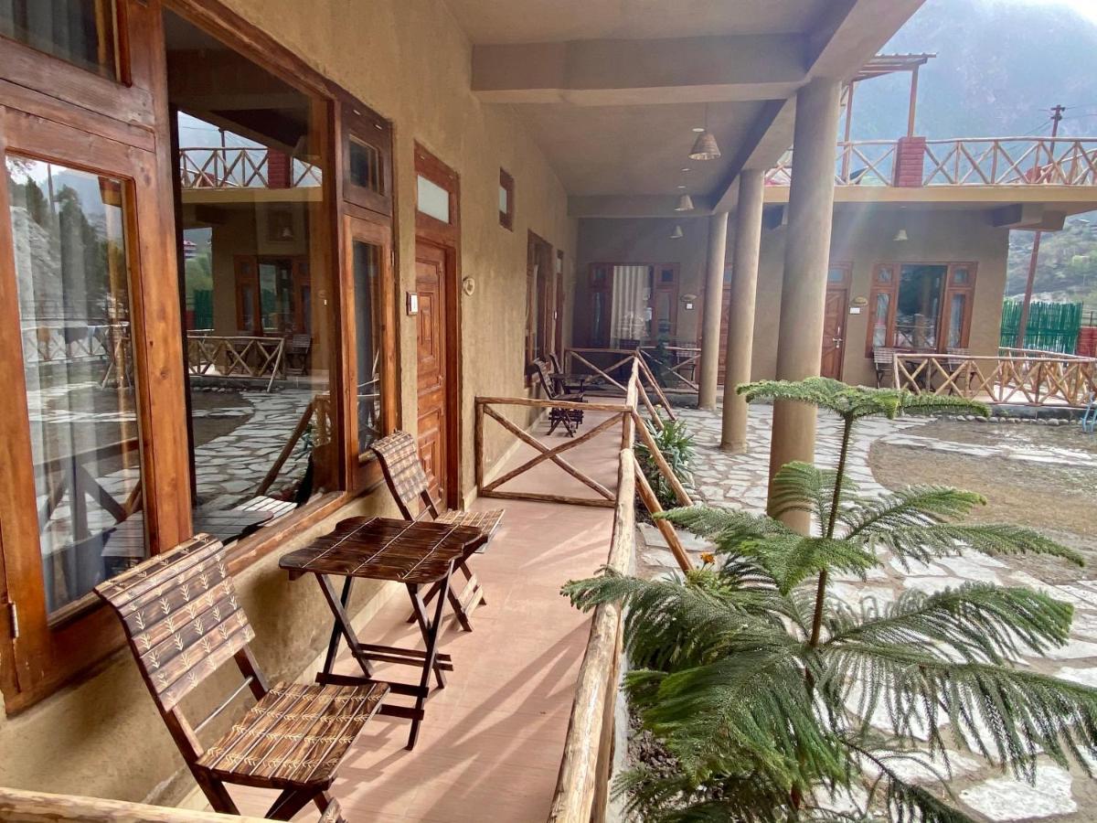 Shivadya Tirthan - Tirthan Valley Banjār 外观 照片