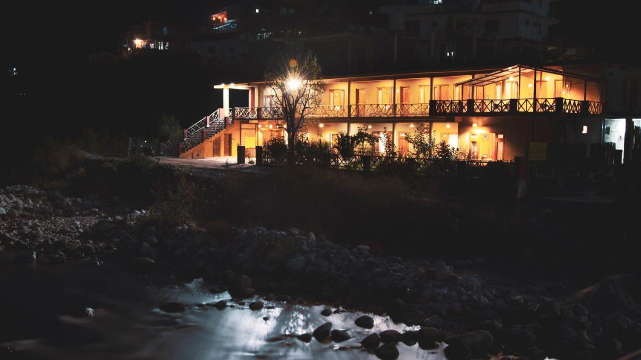 Shivadya Tirthan - Tirthan Valley Banjār 外观 照片